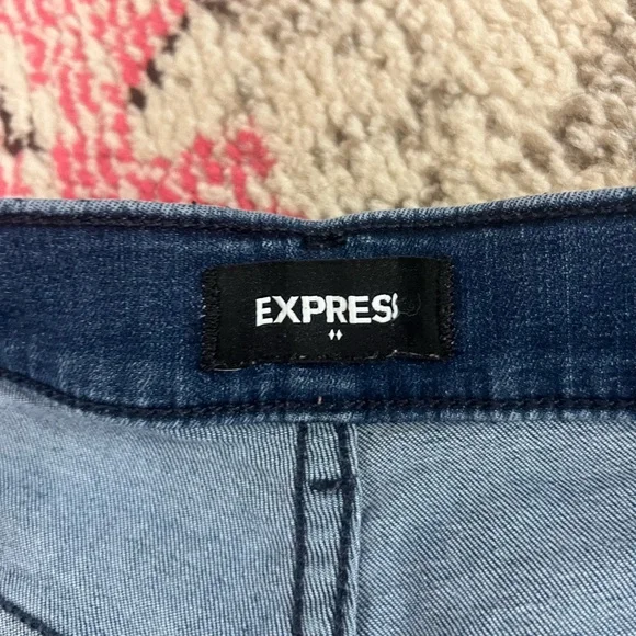 Express Skinny High Rise Size 4R - Picture 3 of 5
